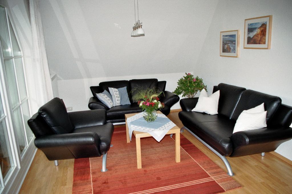 Ferienhaus Mine Sehnsucht เดียร์ฮาเกิน ภายนอก รูปภาพ